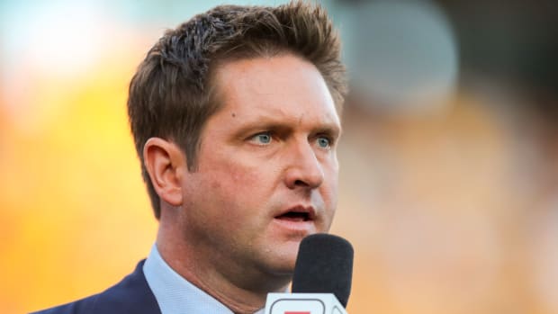 ESPN’s Todd McShay reports from a Big 12 football game.